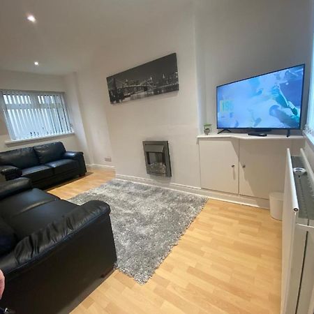 Modern Two Bed House Close To City Centre 贝尔法斯特 外观 照片